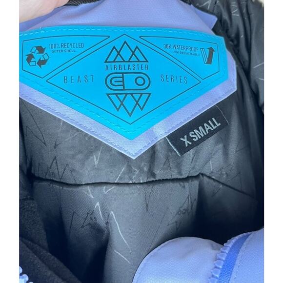 AIRBLASTER Sz XS Sassy Beast Jacket Coat Ski NWT Thistle Purple - Picture 3 of 9